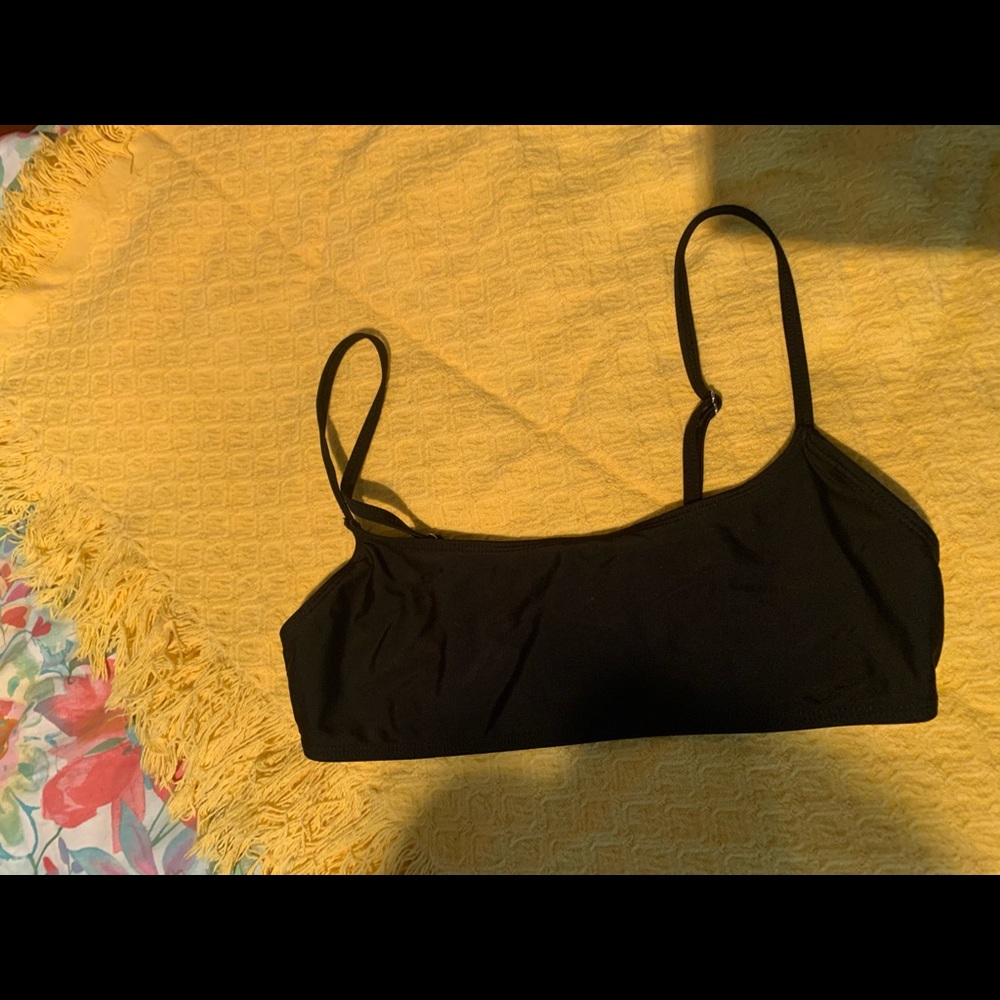 Cheeky Bikini - Picture 2 of 2